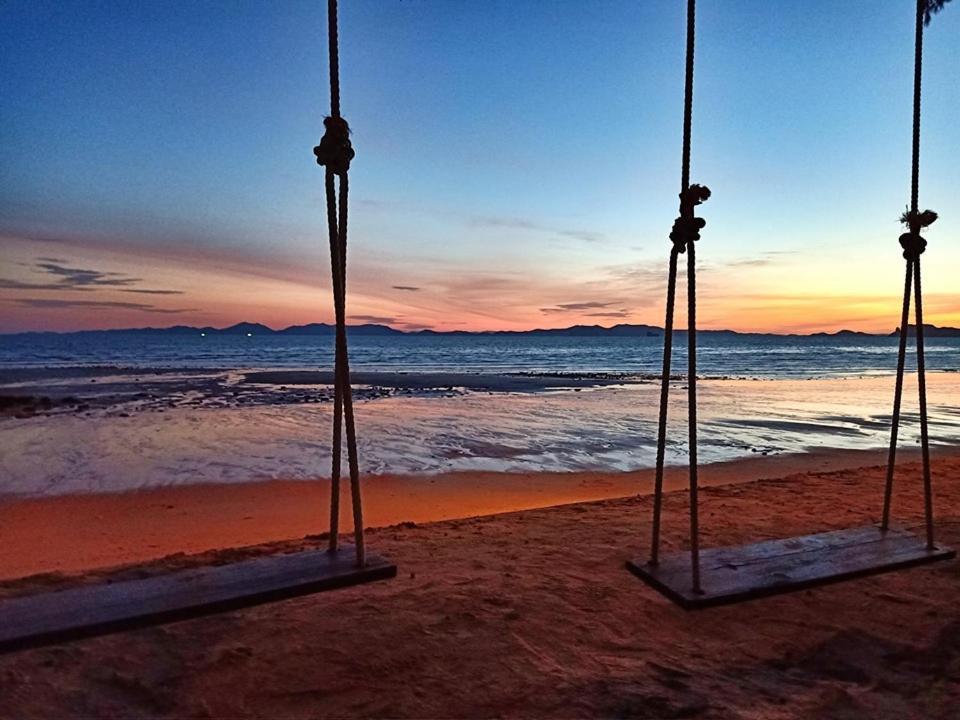 The Nine Thipthara Klongson Resort Ban Nong Thale Екстер'єр фото