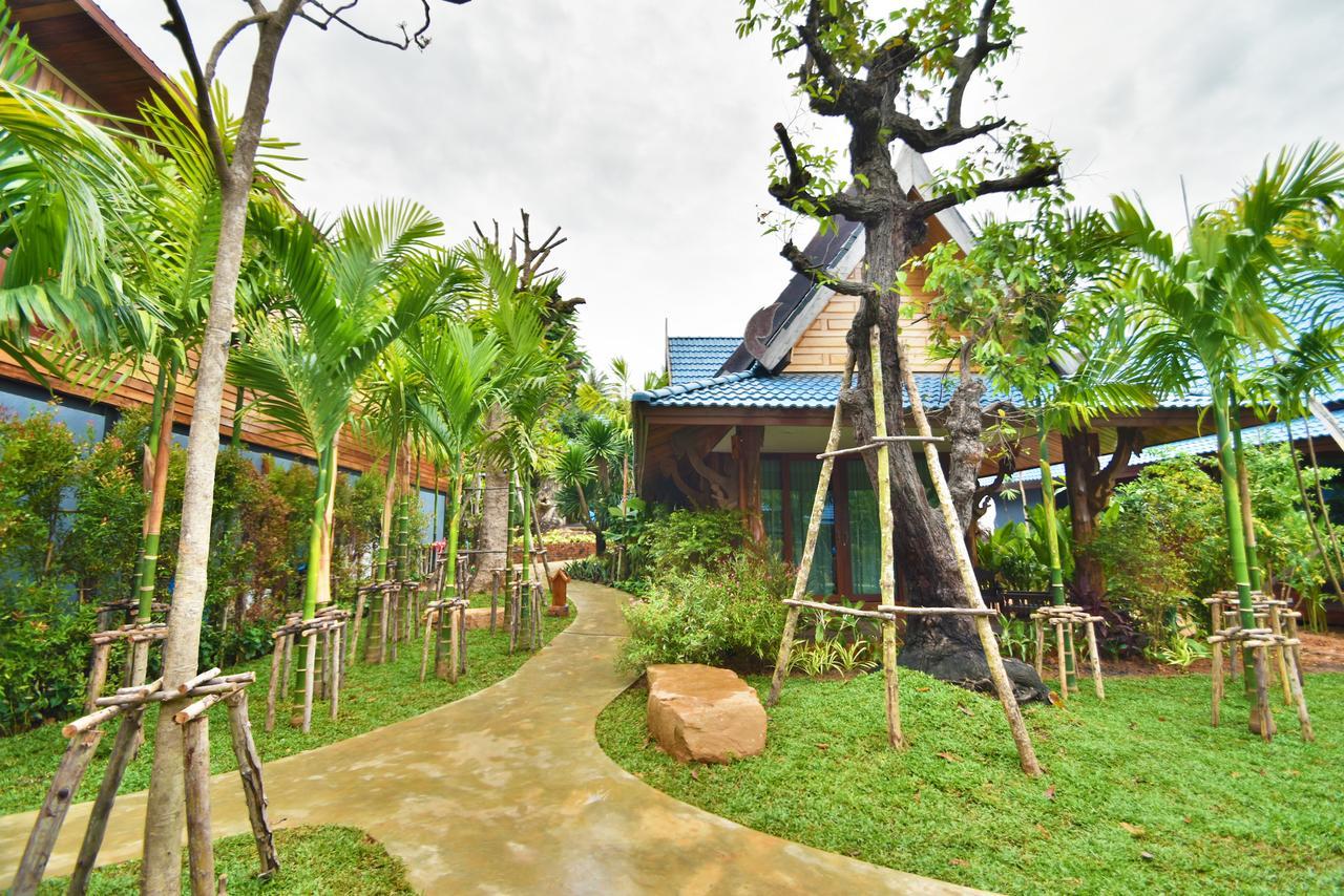 The Nine Thipthara Klongson Resort Ban Nong Thale Екстер'єр фото