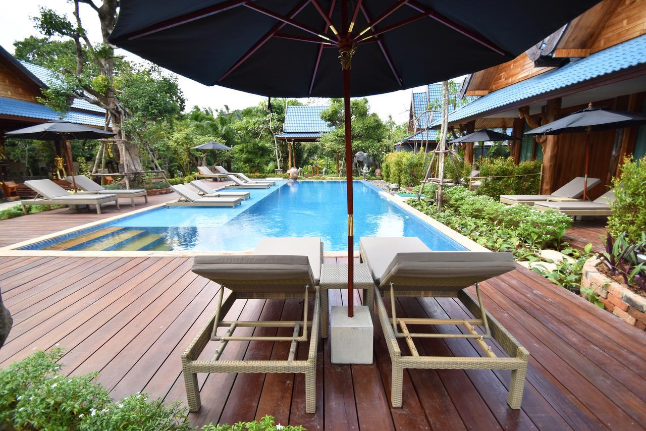 The Nine Thipthara Klongson Resort Ban Nong Thale Екстер'єр фото