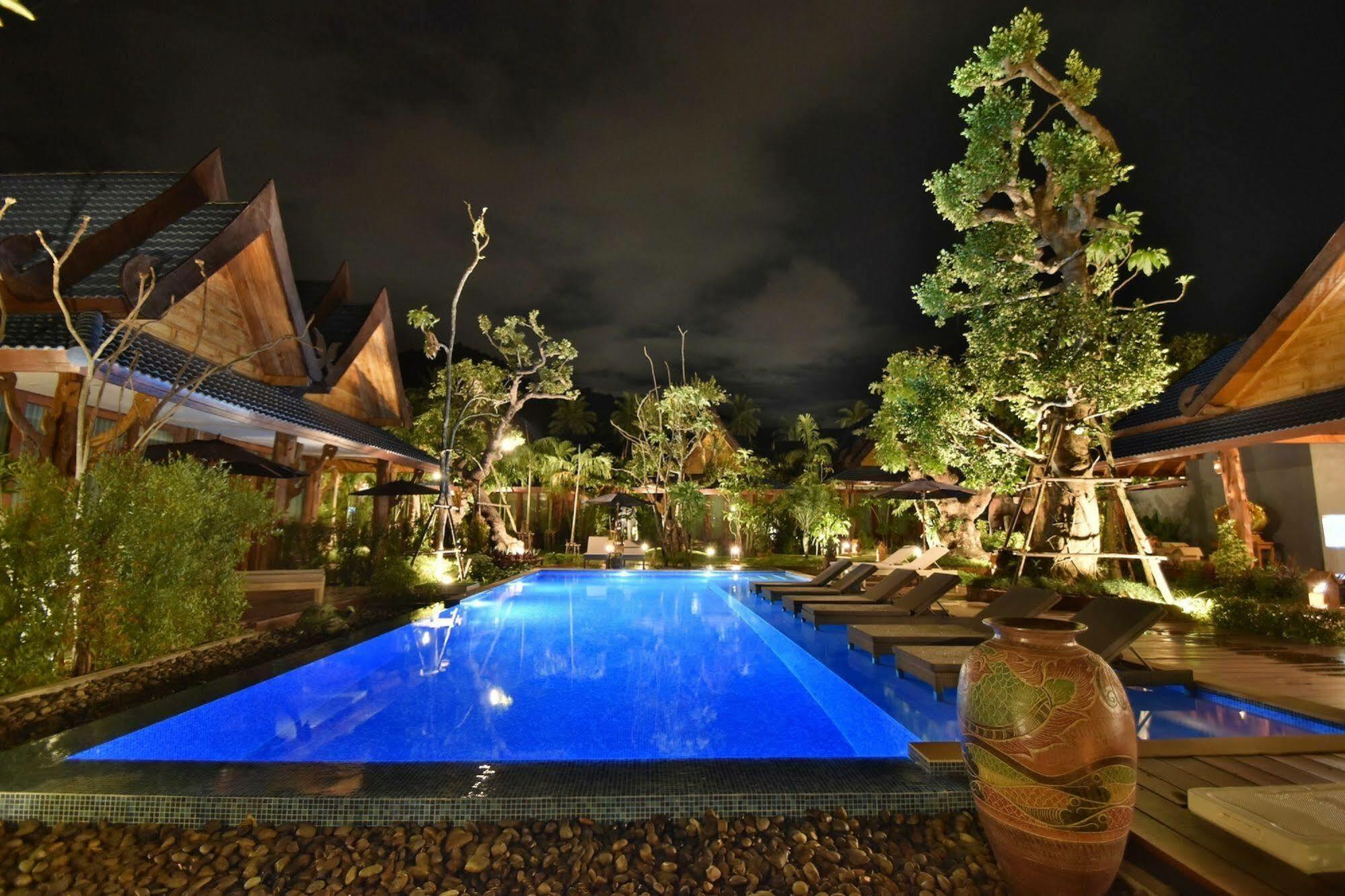 The Nine Thipthara Klongson Resort Ban Nong Thale Екстер'єр фото